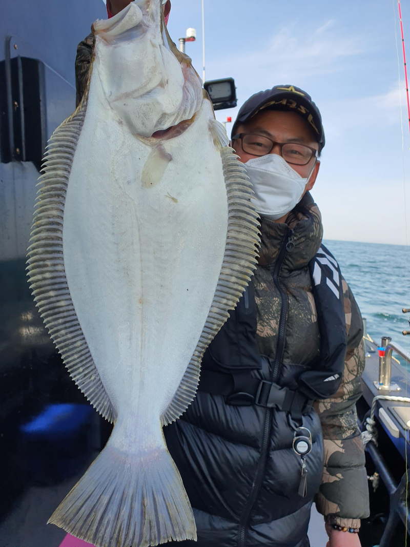 2021년 4월9일 스페이스호 *광어다운샷* 탐사출조 다녀왔습니다.