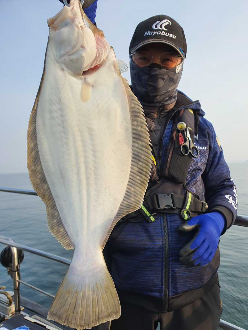 2021년 4월11일 스페이스호 *광어다운샷* 탐사출조 다녀왔습니다.