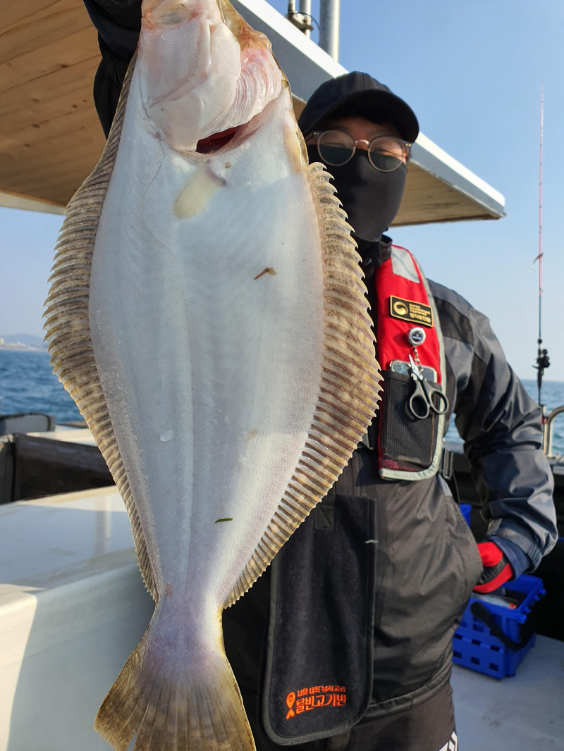 2021년 4월11일 스페이스호 *광어다운샷* 탐사출조 다녀왔습니다.