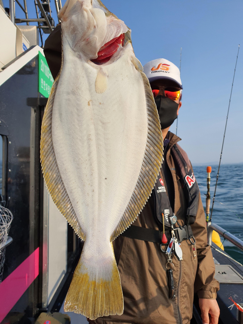 2021년 4월11일 스페이스호 *광어다운샷* 탐사출조 다녀왔습니다.